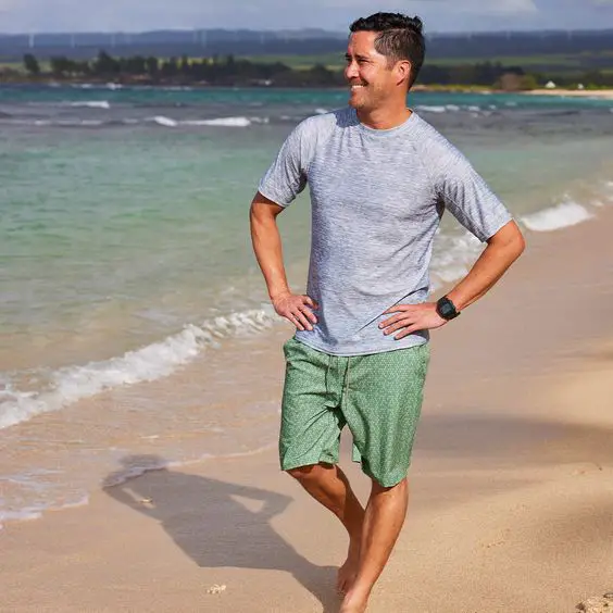 Discover 20 Stylish Men's Swim Shirts for Every Occasion: Designs, Trends, and Ideas