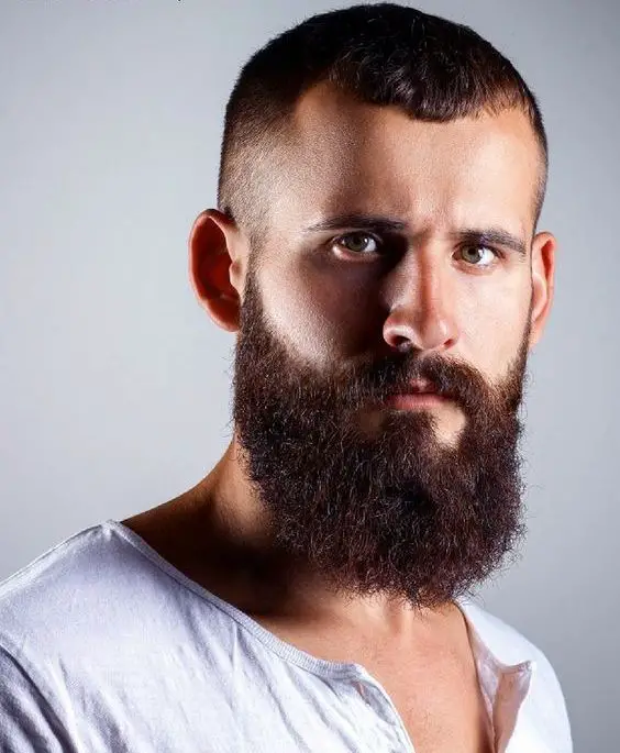 23 Stylish Full Beard Ideas for Men: From Classic to Modern Looks
