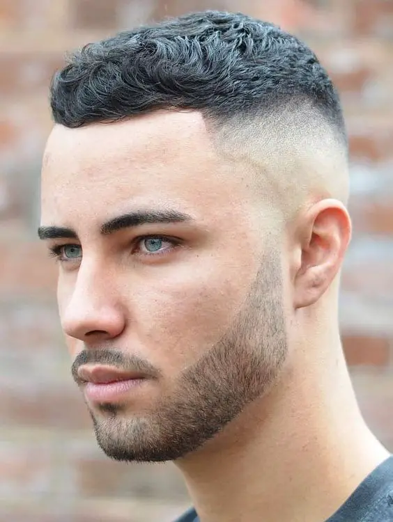 21 stylish men's haircut ideas for very short hair: Classic and modern summer looks