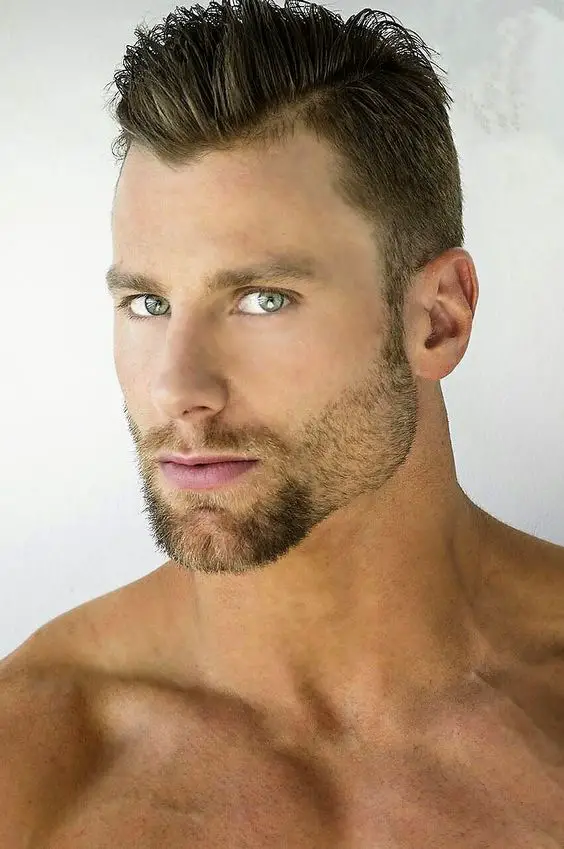 Top 22 short beard ideas for men: The latest trends for every face shape and hair type