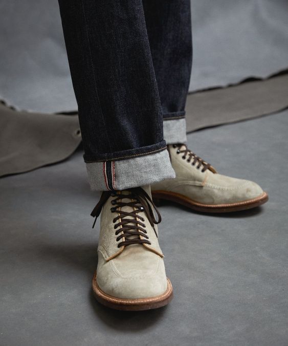 Discover the Best Men's Fall Shoes: 23 Stylish and Functional Ideas for Autumn