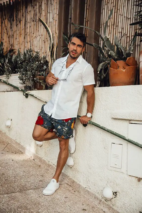 Best Men's Summer Holiday Outfits 24 Ideas - mens-club.online