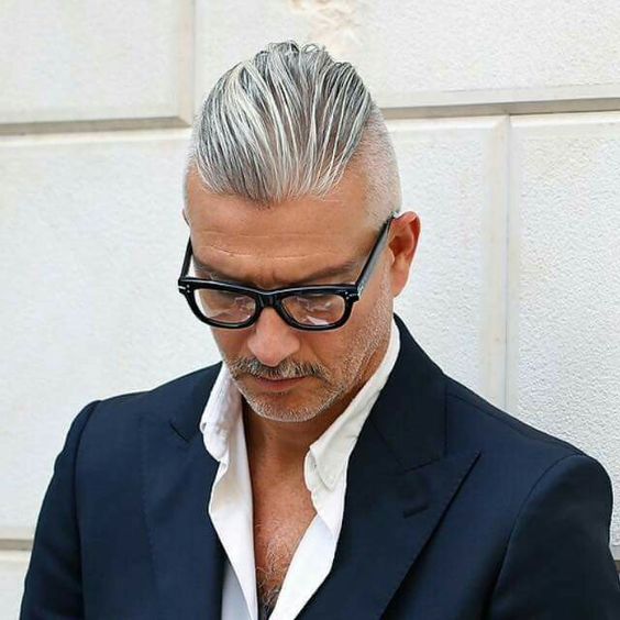 The Rise of Grey: Men's Hair Color Trend for Fall 2023 - mens-club.online