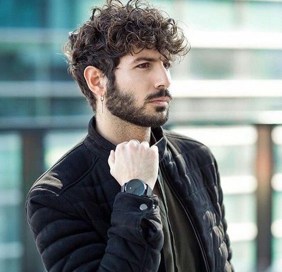 Curly Cues: Top Winter Hairstyle Trends for Men with Curls
