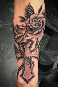 Rose Tattoo Designs 2024 Bold Stylish Ink For Men   5 22 200x300 