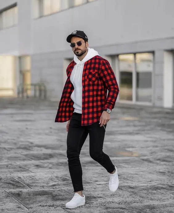 Embrace 2024's Men's Flannel Trends: Street to Formal Looks